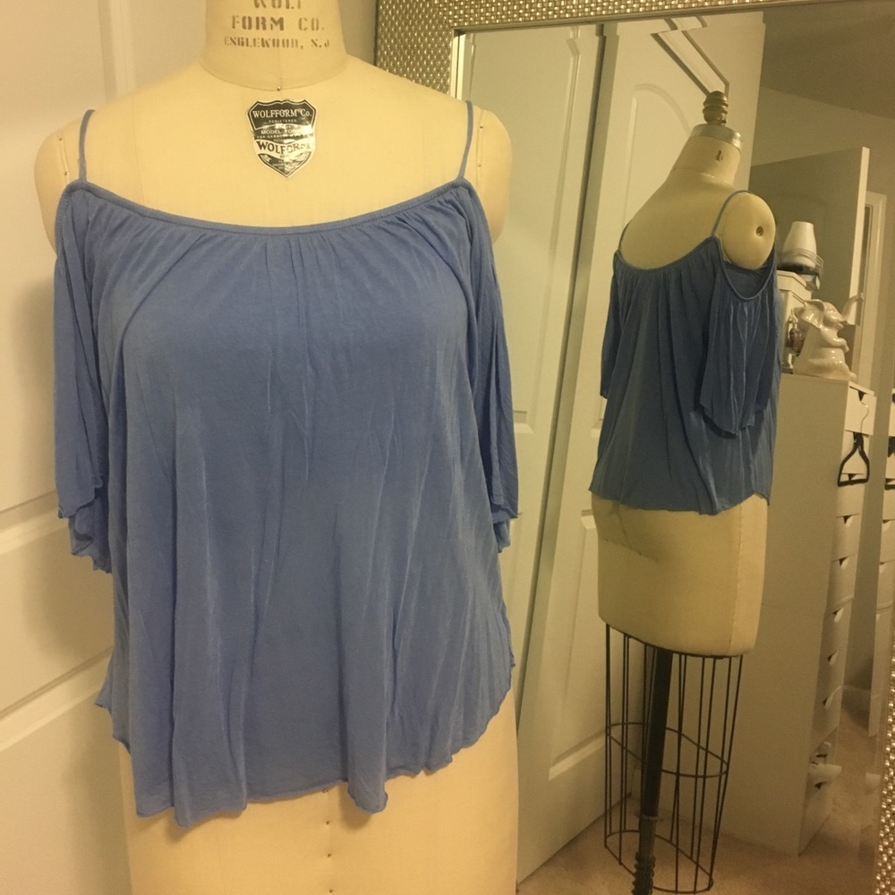 Bailey 44 xs cold shoulder top